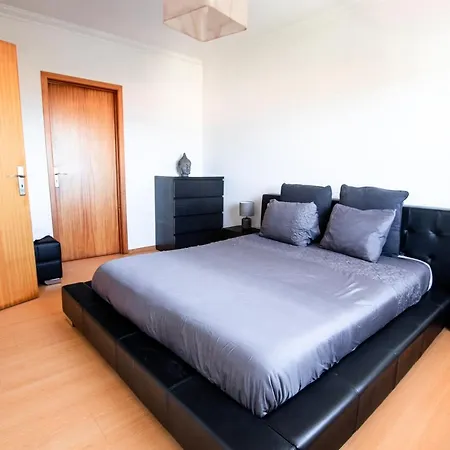 Semesterbostad 6pax Baby Friendly Near Dino Park&beaches São Bartolomeu