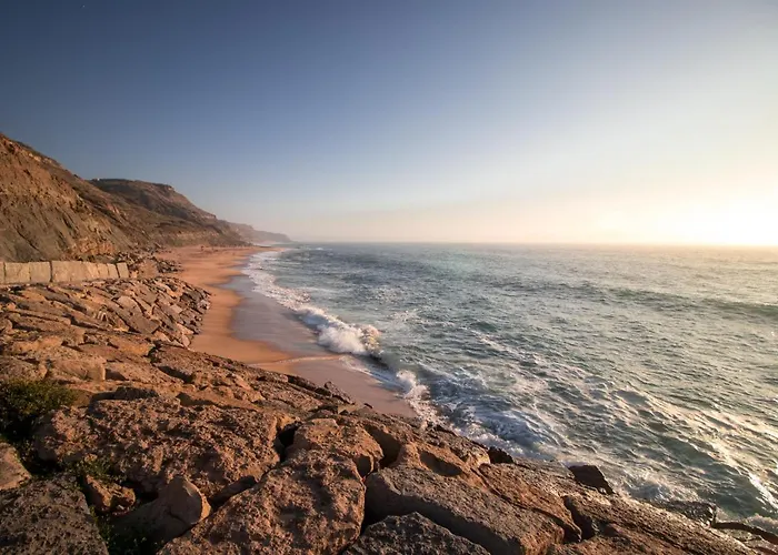 Hébergement de vacances 6pax Baby Friendly Near Dino Park&beaches São Bartolomeu