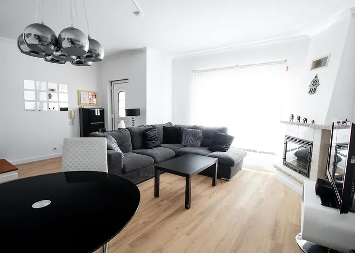 Hébergement de vacances 6pax Baby Friendly Near Dino Park&beaches *