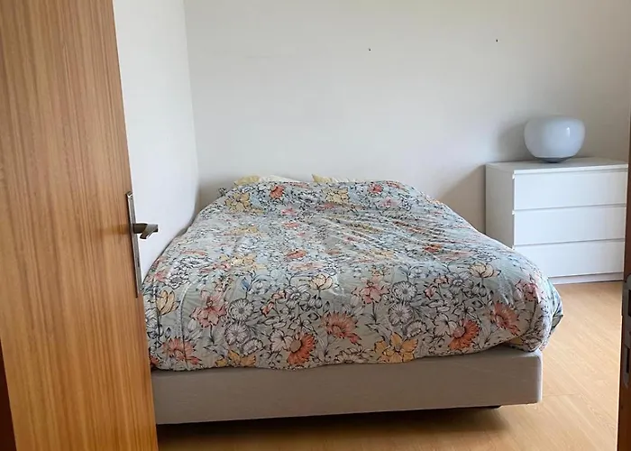 Hébergement de vacances 6pax Baby Friendly Near Dino Park&beaches São Bartolomeu